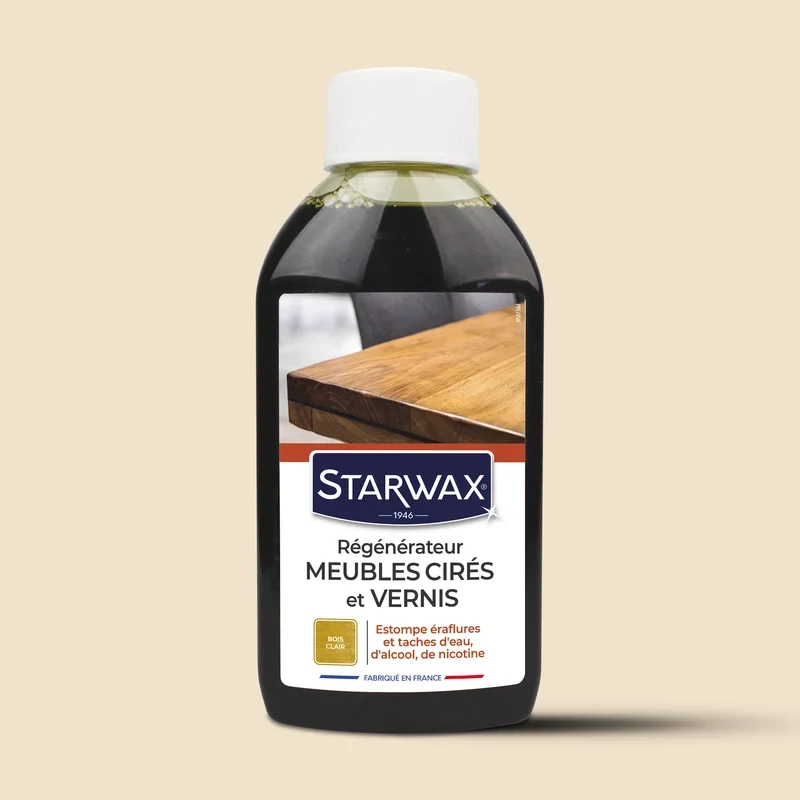 Restorer for waxed and varnished furniture